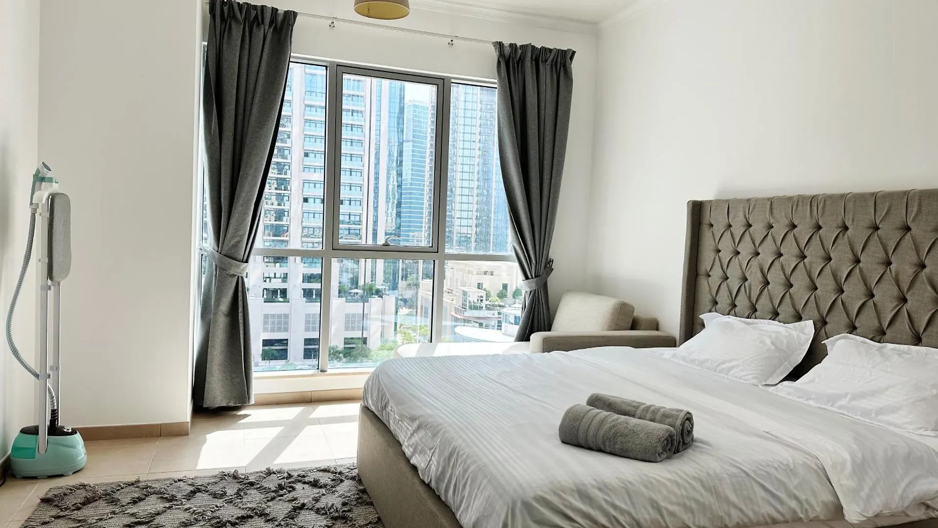 The Residences 1 - Luxury 1Br Apt In Downtown Dubai - 2 Mins Walk To Burj Khalifa & Dubai Mall Apartment